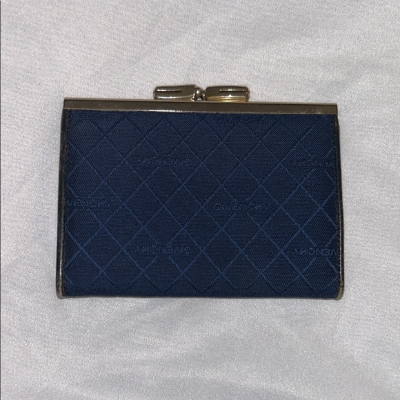 VINTAGE GIVENCHY PARIS Navy Quilted 4G Logo Kiss Lock Coin Purse Wallet - Picture 2 of 3